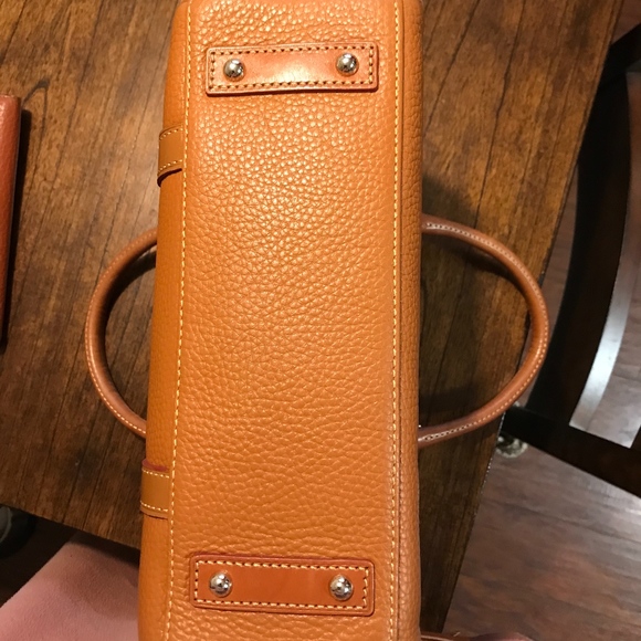 Outstanding‼️Pebbled Leather D&B bag & Accessories - Picture 8 of 8